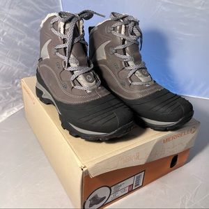 Merrell Snowbound Mid Women Round Toe Leather Gray Snow Boot - size 8.5 like new